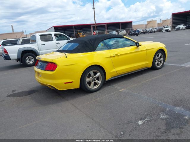 1FATP8EM5G5216142 Ford 2016