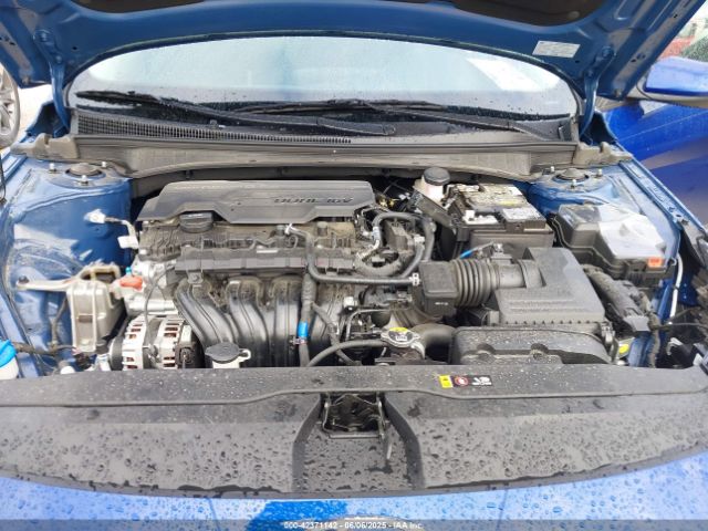 5NPLM4AG5MH037946 Hyundai ELANTRA SEL