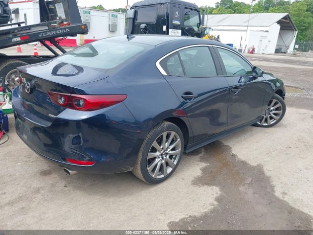 2022 MAZDA MAZDA3 3MZBPADLXNM301066 Photo 3