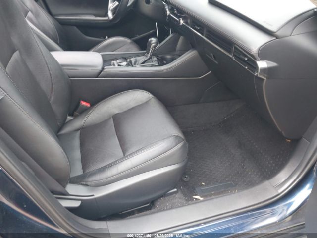 2022 MAZDA MAZDA3 3MZBPADLXNM301066 Photo 4