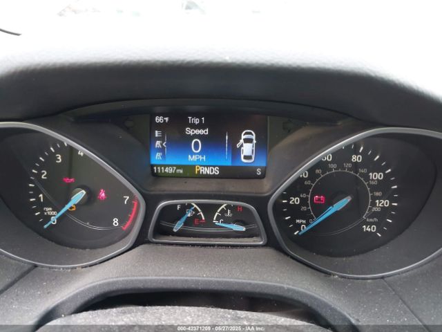 1FADP3K25GL262639 Ford FOCUS SE