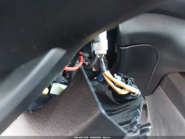 KNDJ23AU3R7232159 KIA SOUL LX