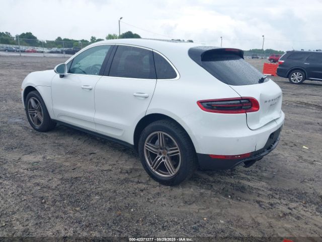 2015 PORSCHE MACAN WP1AB2A59FLB53101 Photo 2