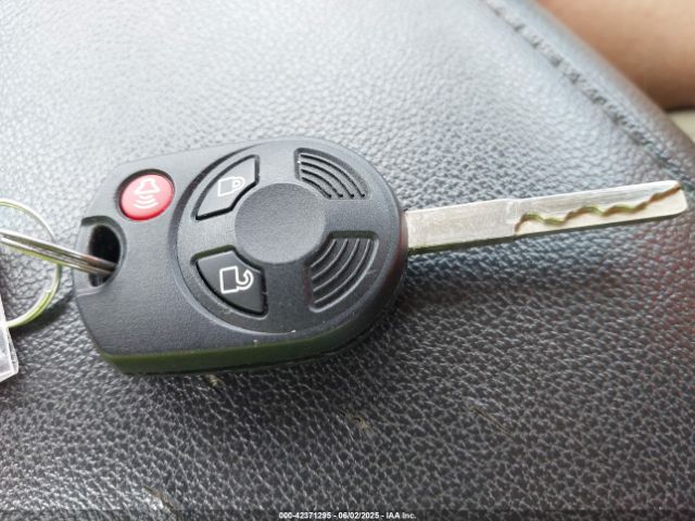 1FMCU9GD0HUA86621 Ford ESCAPE SE
