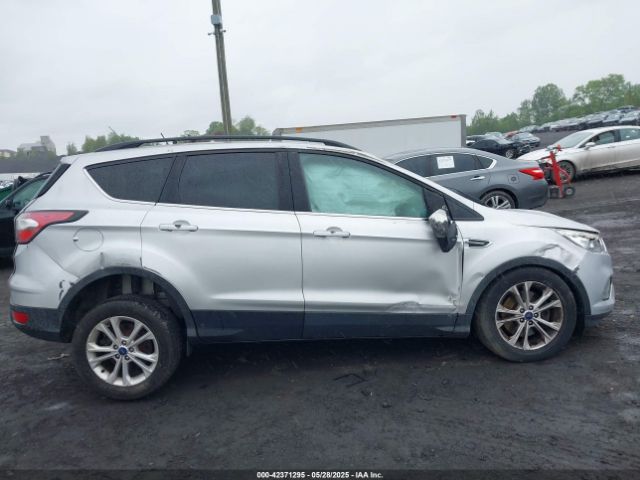 1FMCU9GD0HUA86621 Ford ESCAPE SE