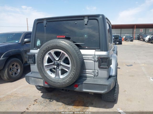 1C4HJXEN5MW653567 Jeep Wrangler Unlimited Sahara 4x4