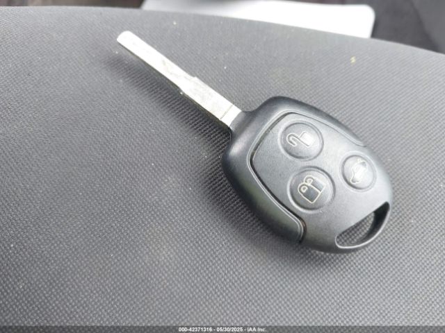 3FADP4EJ3EM205098 Ford FIESTA SE