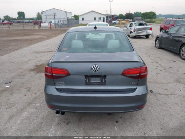 3VWD17AJ8GM292211 Volkswagen Jetta