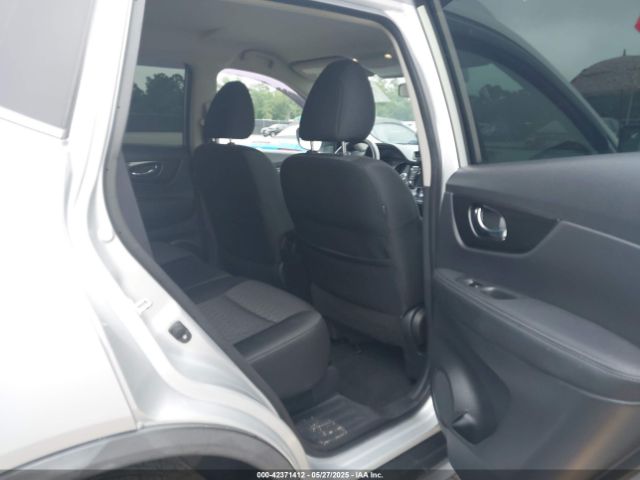 KNMAT2MT5KP533340 Nissan ROGUE SV