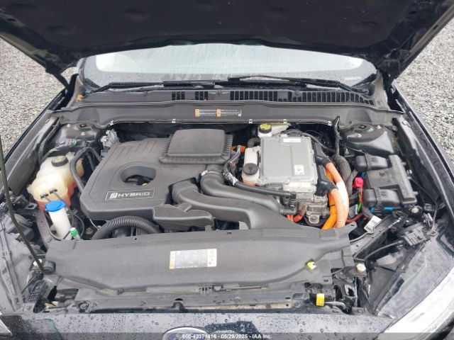 3FA6P0LU9JR116437 Ford Fusion Hybrid Se