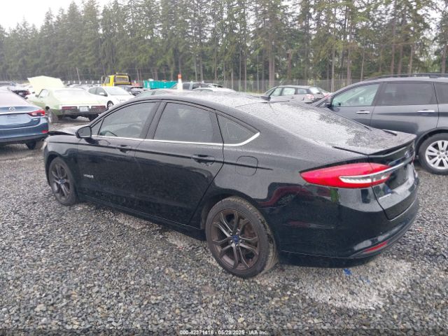 3FA6P0LU9JR116437 Ford Fusion Hybrid Se