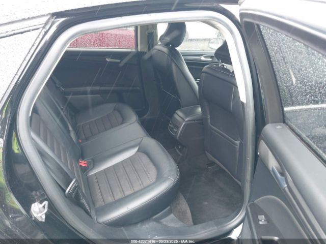3FA6P0LU9JR116437 Ford Fusion Hybrid Se