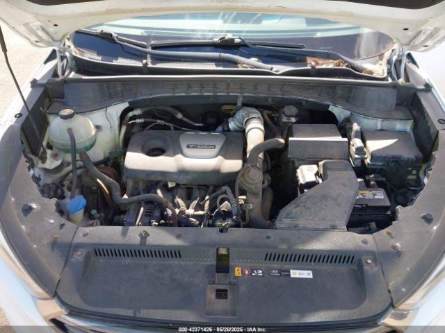 KM8J3CA24HU265176 Hyundai TUCSON SE