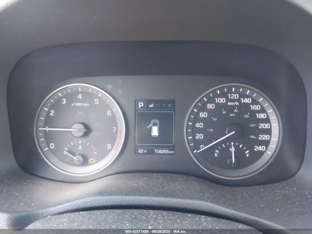 KM8J3CA24HU265176 Hyundai TUCSON SE