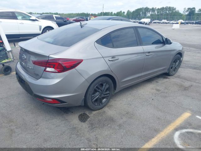 2020 HYUNDAI ELANTRA KMHD84LF7LU967585 Photo 3