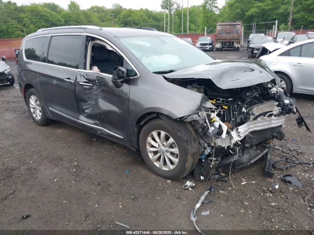 2019 CHRYSLER PACIFICA 2C4RC1BG7KR733248