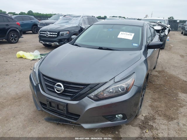 1N4AL3AP8JC272293 Nissan 2018