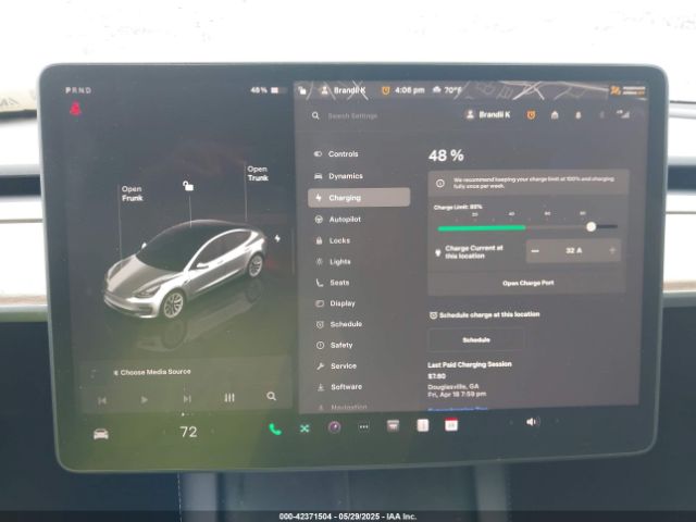 5YJ3E1EA7NF316347 Tesla 2022