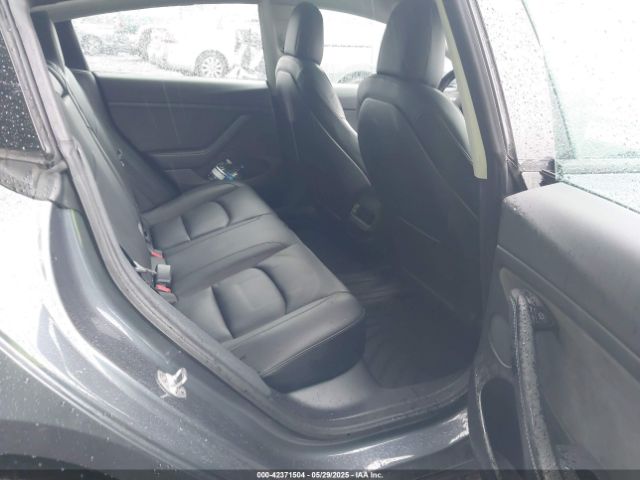 5YJ3E1EA7NF316347 Tesla 2022