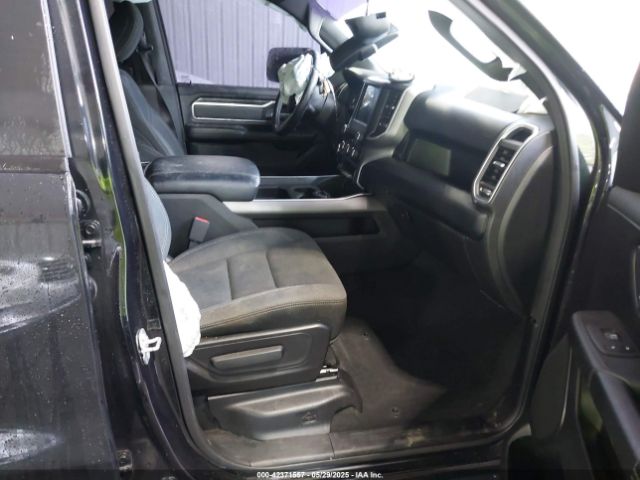 2019 RAM 1500 1C6SRFFTXKN674611 Photo 4