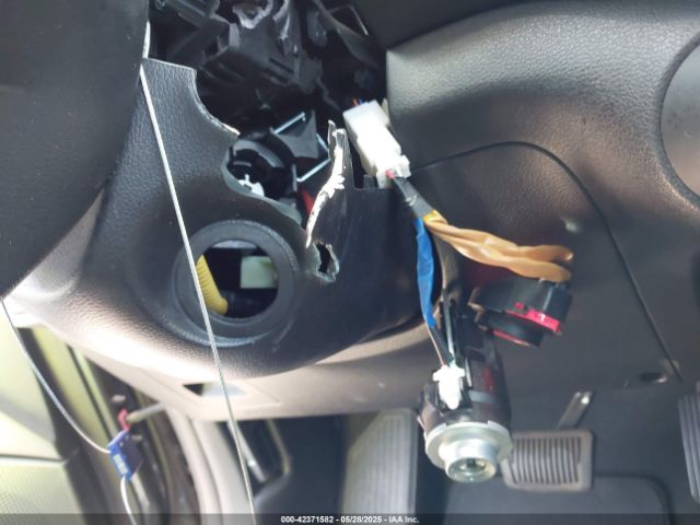 KNDJ23AU7P7882528 KIA SOUL LX