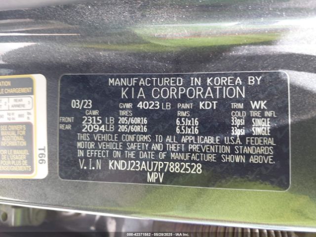 KNDJ23AU7P7882528 KIA SOUL LX