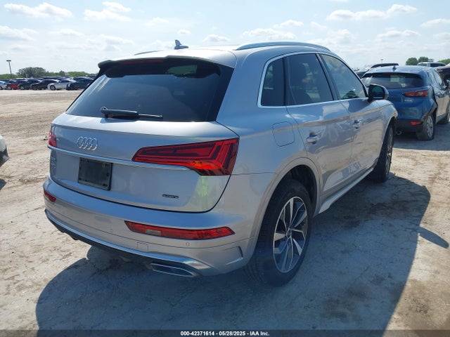 2022 AUDI Q5 WA1EAAFY7N2134077 Photo 3