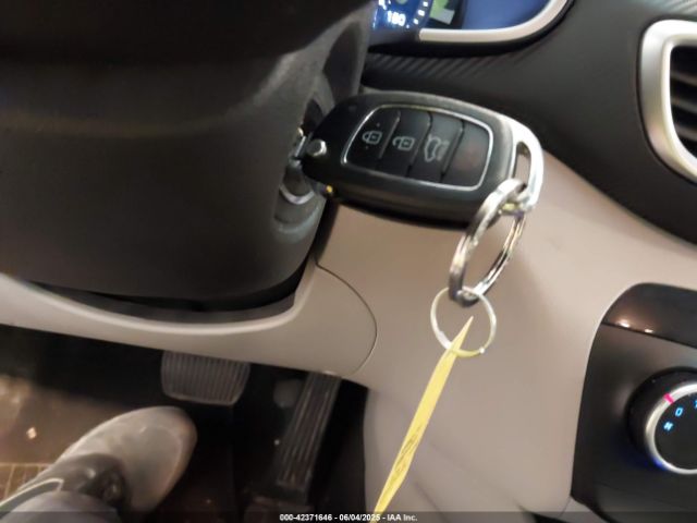 2019 HYUNDAI TUCSON KM8J23A41KU857484 Photo 10
