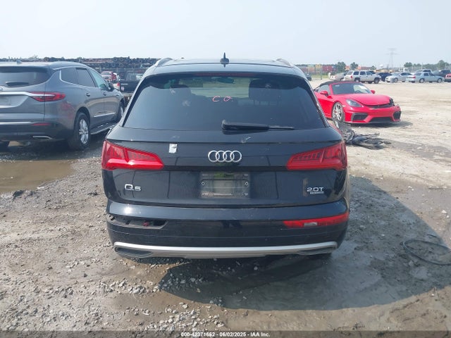 WA1ANAFY0J2101628 Audi Q5