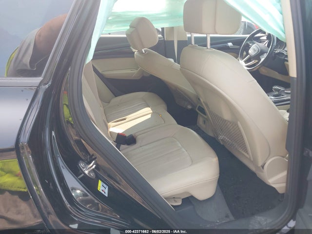 WA1ANAFY0J2101628 Audi Q5