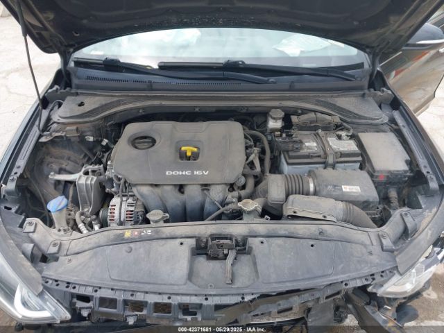 5NPD84LF7HH044769 Hyundai 2017