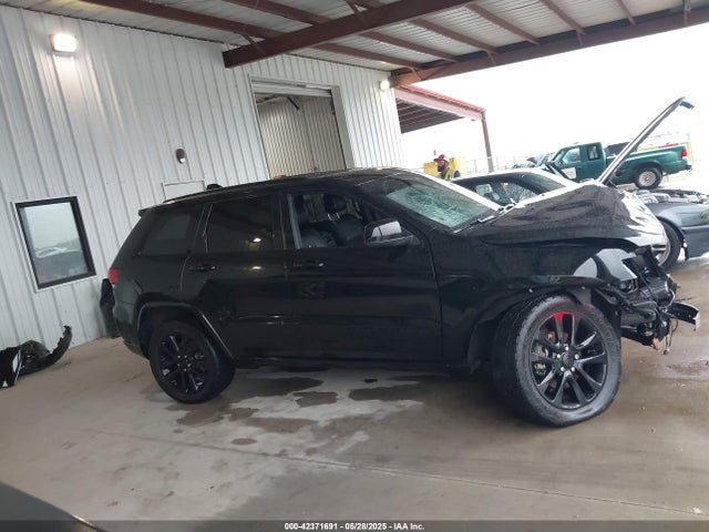 1C4RJEAGXLC392047 Jeep 2020