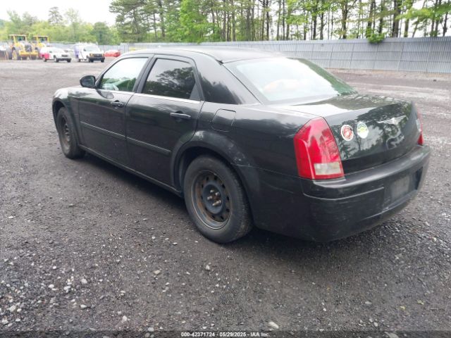 2005 CHRYSLER 300 2C3JA43R55H583627 Photo 2