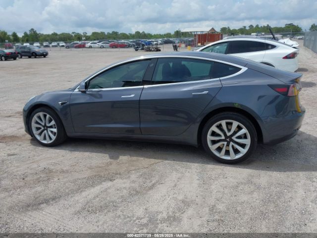 5YJ3E1EA7JF154939 Tesla Model 3 Long Range/mid Range