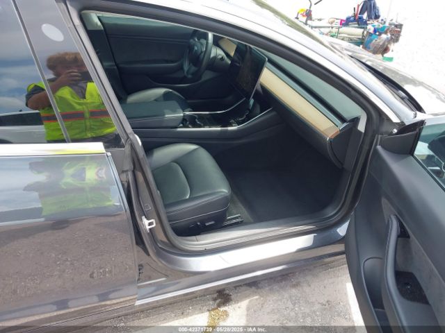 5YJ3E1EA7JF154939 Tesla Model 3 Long Range/mid Range