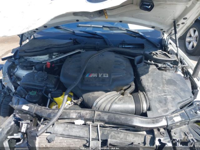 2011 BMW M3 WBSKG9C52BE645537 Photo 9