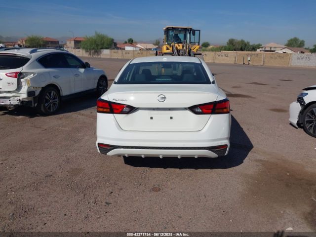 1N4BL4DV1SN373220 Nissan Altima Sv Fwd