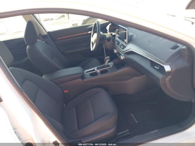 1N4BL4DV1SN373220 Nissan Altima Sv Fwd
