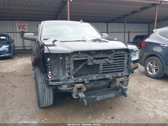 1GCRCNEC0HZ295526 Chevrolet l83 - sidi: spark ignited direct injection, vvt: variable valve timing, afm, e85 max, alum