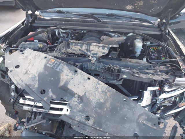 1GNSKKKC5FR738247 Chevrolet l83 - vvt, active fuel management, aluminum