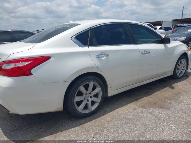 1N4AL3AP0GC158037 Nissan Altima 2.5 Sv