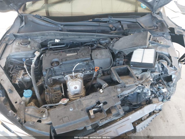 1HGCR2F39HA053240 Honda k24w1