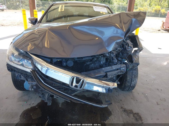 1HGCR2F39HA053240 Honda k24w1