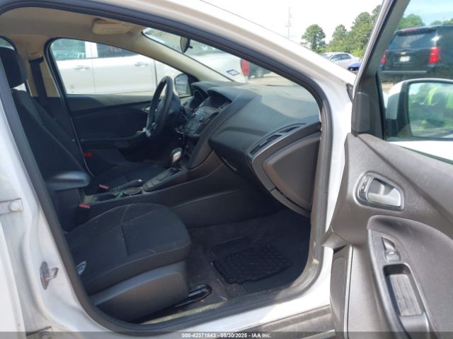 2018 FORD FOCUS 1FADP3F21JL224004 Photo 4