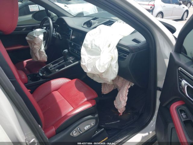 2024 PORSCHE MACAN WP1AA2A56RLB08947 Photo 4