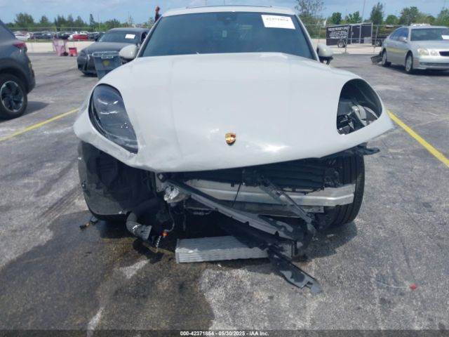2024 PORSCHE MACAN WP1AA2A56RLB08947 Photo 5