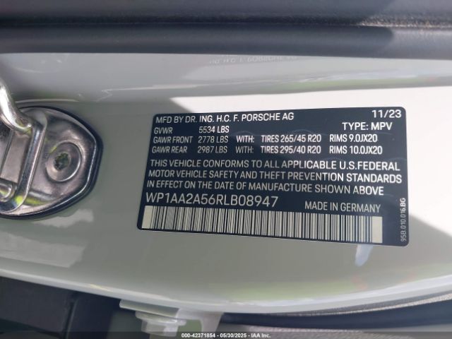 2024 PORSCHE MACAN WP1AA2A56RLB08947 Photo 8