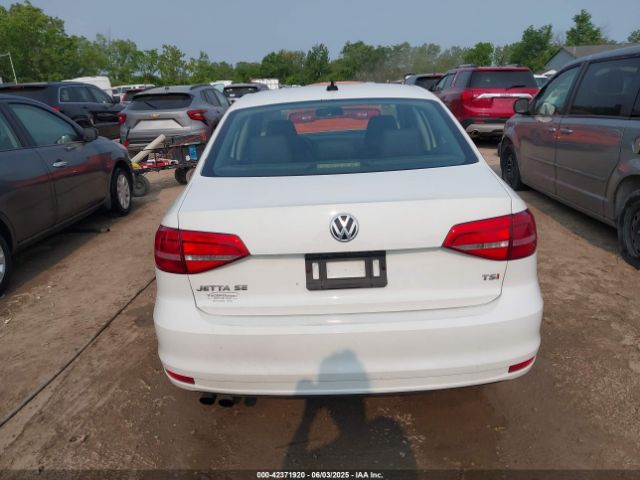 3VWD17AJ7FM302290 Volkswagen Jetta 1.8t Se