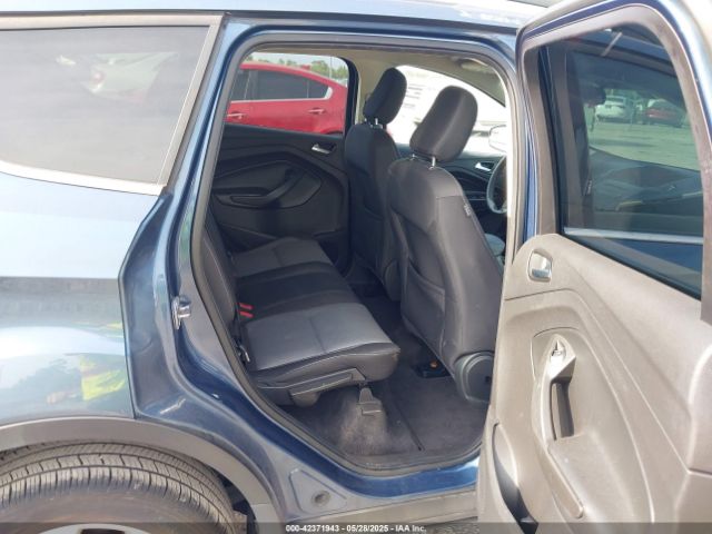 1FMCU0GD2JUA74102 Ford ESCAPE SE