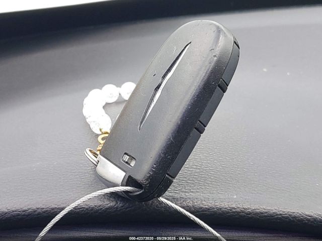 2015 CHRYSLER 200 1C3CCCAB2FN592538 Photo 10